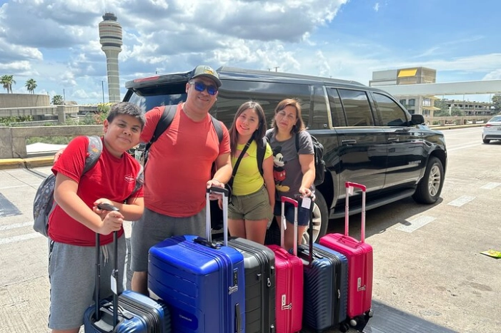 Private Chauffeur: MCO Airport to Disney & Universal Hotels