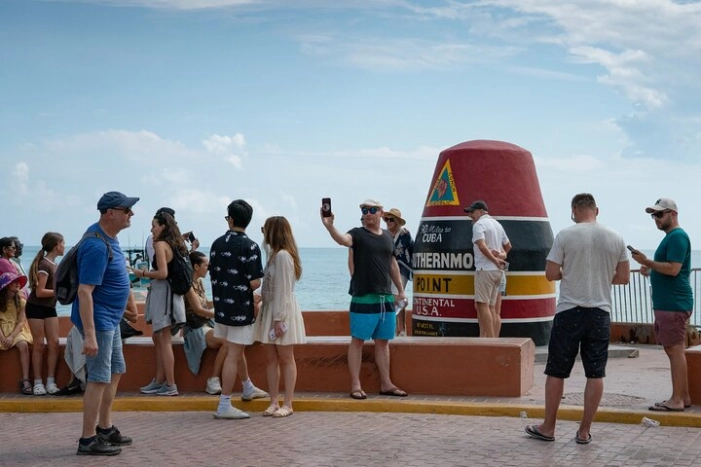  Miami to Key West Roundtrip Bus Tour with Narration