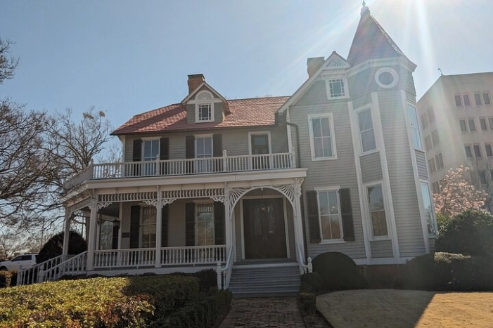 Downtown Fayetteville Historic Tour