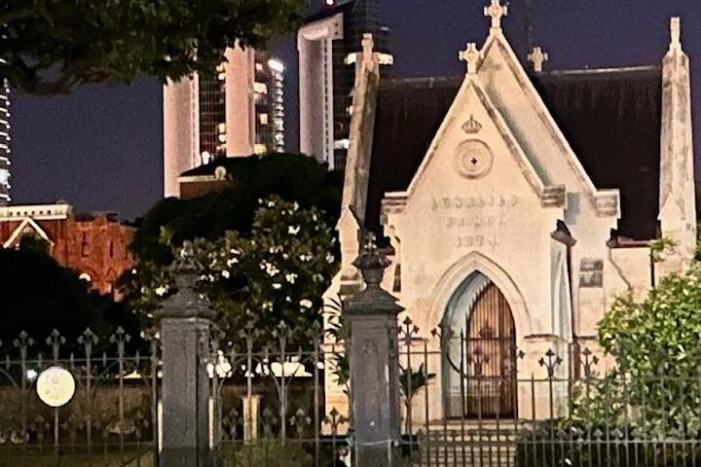 Image 4