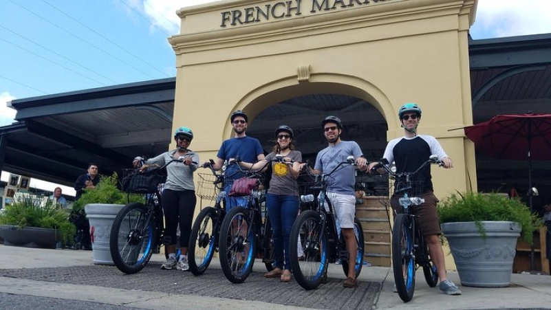 Creole New Orleans Electric Bike Tour (ages 16 & up)