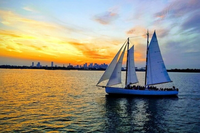 Boston Harbor Sunset Sail Tour