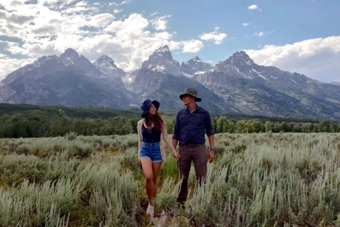 Yellowstone and Grand Teton National Parks Wildlife Adventure (2 Day/1 Night)