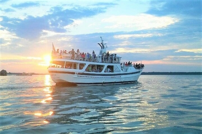 Hilton Head Sunset Dolphin Watching Cruise