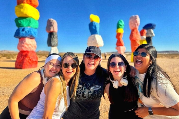 Hoover Dam Walk-On-Top Tour w/ Seven Magic Mountains & Vegas Sign