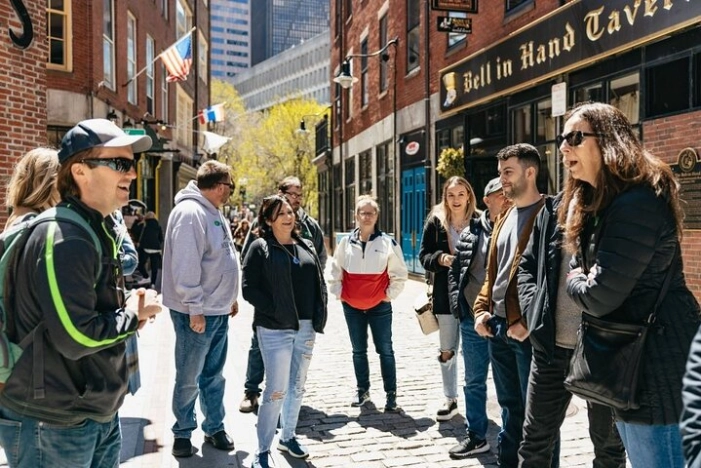 Boston Freedom Trail History Pub Crawl Small-Group Tour