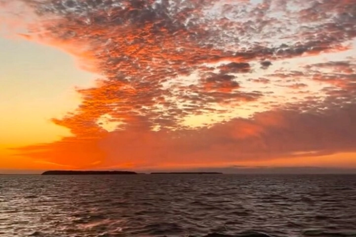 Sunset Powerboat Cruise