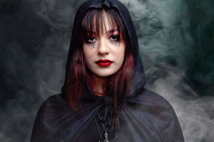 Salem Ghosts: Witches, Warlocks, & Hauntings