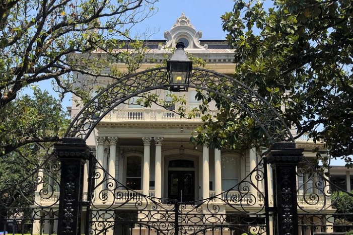 New Orleans Highlights of the Garden District Walking Tour