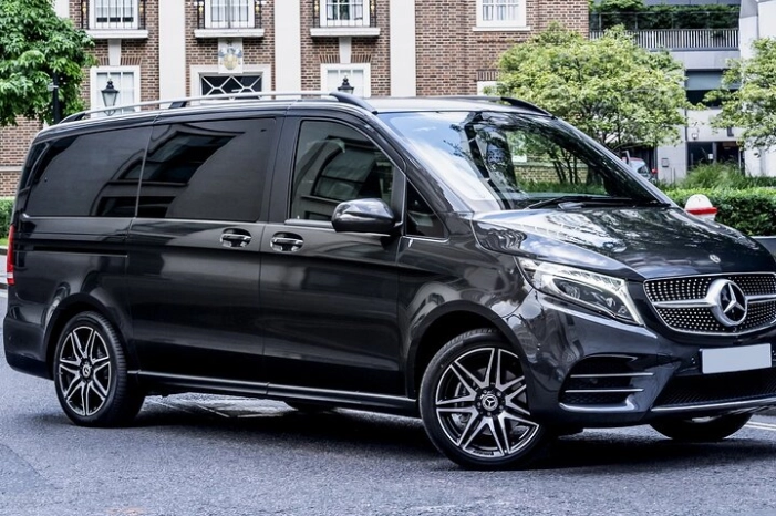 Private Transfer from Washington to National Airport DCA in Luxury Van