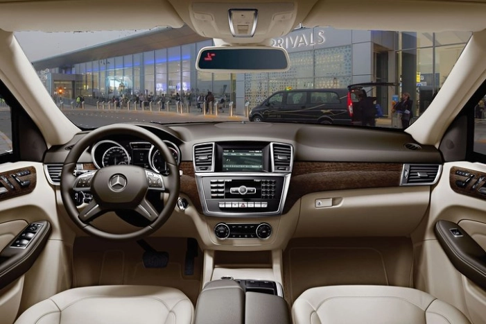 Private Transfer from LaGuardia Airport (LGA) to Brooklyn