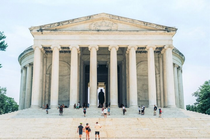 Day or Night Grand Tour of DC with Optional Mount Vernon Upgrade