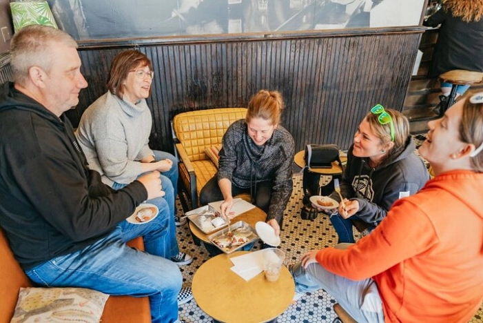 New Orleans Garden District Food, Drinks & History Walking Tour